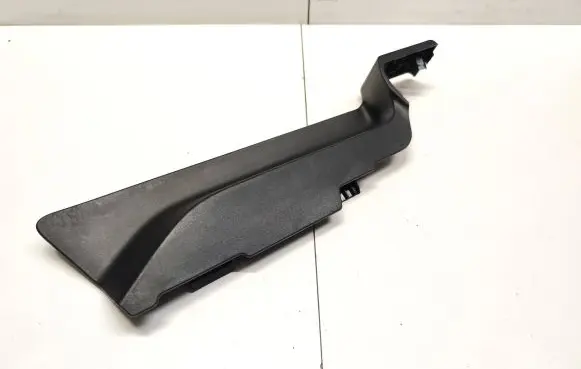 Volvo XC90 Rear seat side bottom trim 39829397 39829395