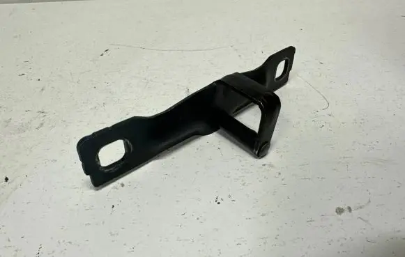 Skoda Octavia Mk3 (5E) Tailgate/trunk/boot lock/latch/bracket 8V0827507B
