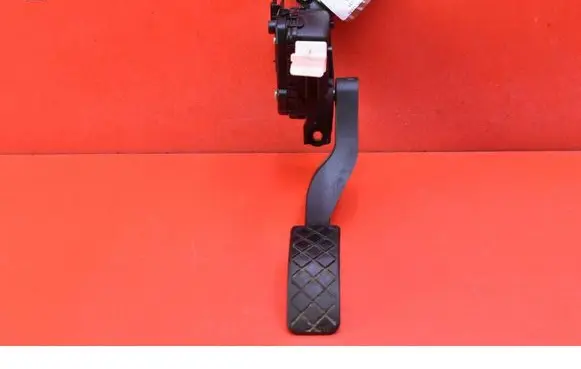 Volkswagen Bora Accelerator throttle pedal 1J1721503J