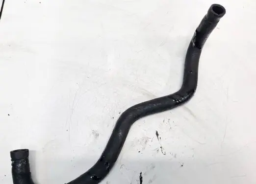 Mazda CX-7 Engine coolant pipe/hose