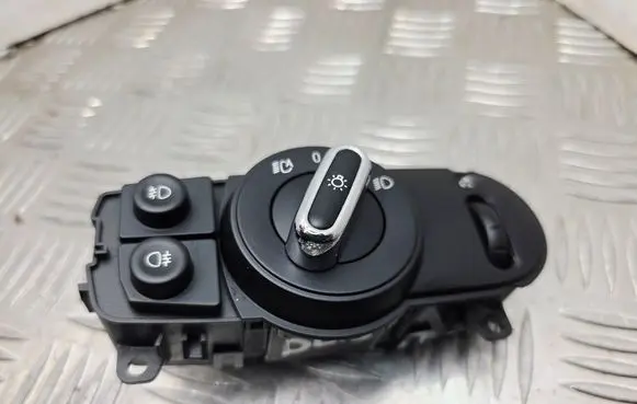Mini One - Cooper F56 F55 Light switch 9301806 3473410102
