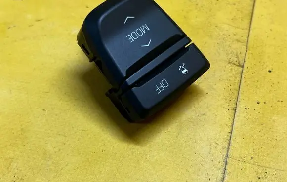 Chevrolet Camaro ESP (stability program) switch 23385718