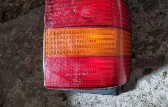 Volkswagen PASSAT B4 Rear/tail lights
