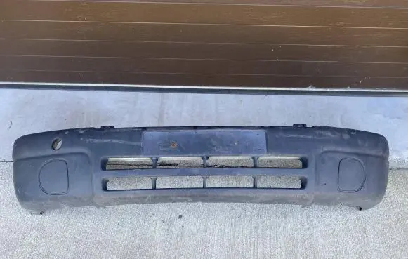 Renault Master II Front bumper