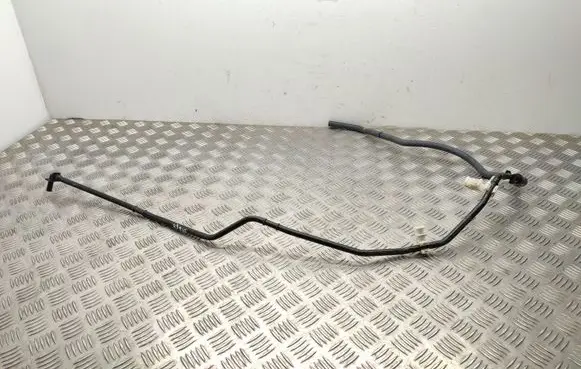 Toyota RAV 4 (XA50) Fuel line pipe