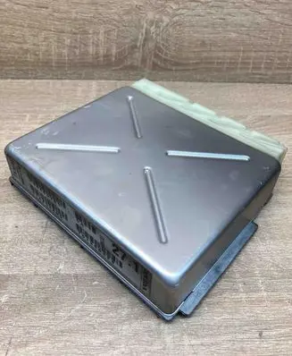 Volvo XC90 Engine control unit/module ECU P09480761 T01350123