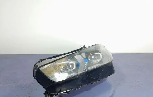 BMW X5 E53 Headlight/headlamp 5A8E105