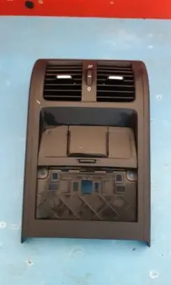 Volkswagen PASSAT B6 Rear air vent grill 3C0863615