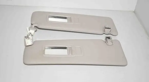Sun visor