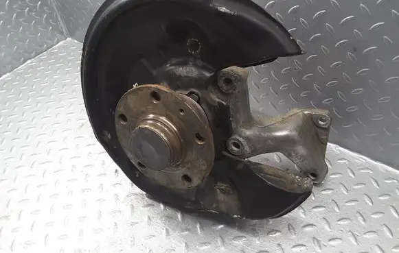 Volkswagen PASSAT CC Rear wheel hub 3C0505436F 5N0815612C