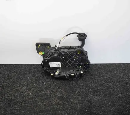 Audi A4 S4 B9 8W Rear door lock 8W0839015