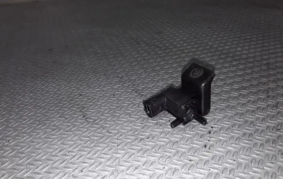 Toyota Corolla Verso E121 Vacuum valve 