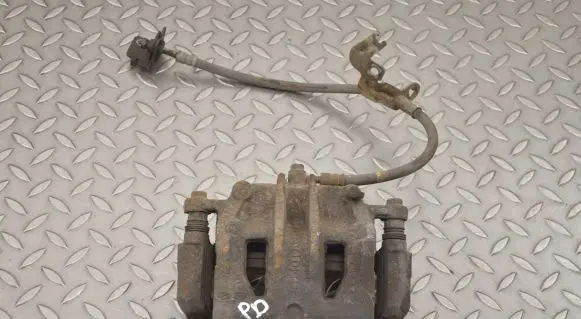 KIA Sorento Front brake caliper