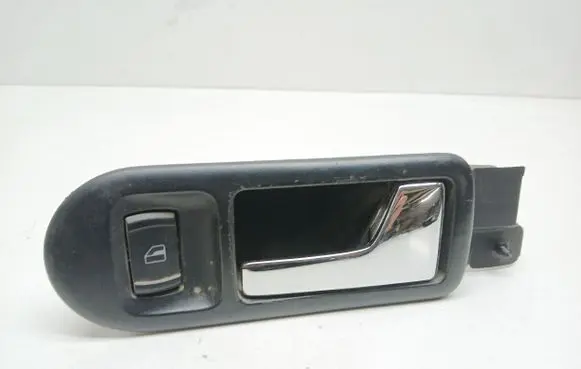Volkswagen PASSAT B5.5 Front door interior handle 3B1837114