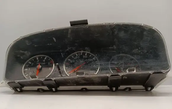 Nissan X-Trail T30 Speedometer (instrument cluster)