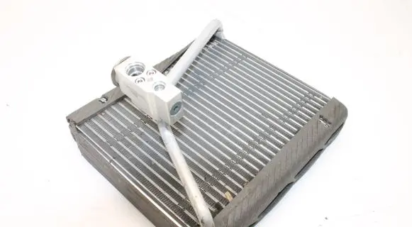 Mitsubishi Outlander Air conditioning (A/C) radiator (interior) 