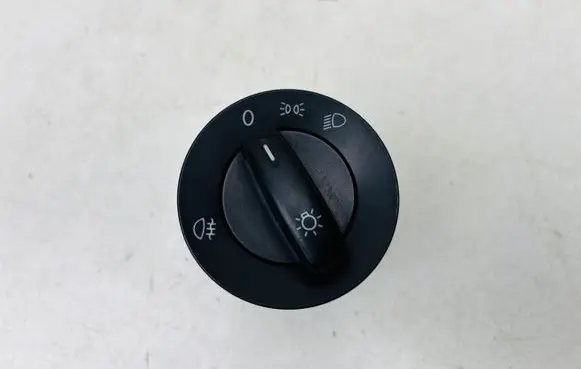 Volkswagen Golf Plus Light switch 1K0941431BB