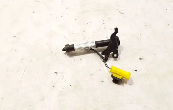 BMW 1 F40 Bonnet Pedestrian Airbag Actuator 7450943