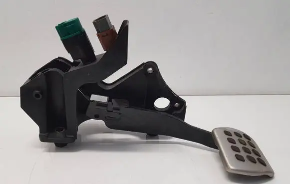 Renault Arkana Brake pedal 465010106R 2214420787
