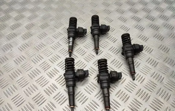 Fuel injectors set
