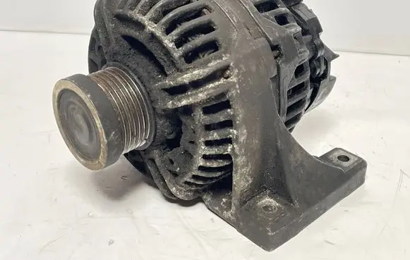 Volvo S60 Generator/alternator 0124525029 8676496