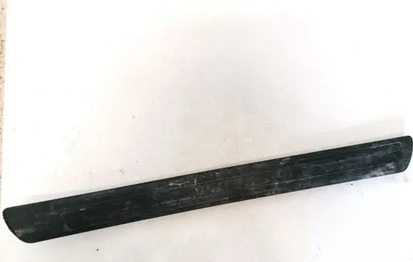 Audi Q7 4L Front sill trim cover 4L0853655 EK4