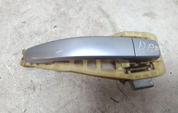 Opel Vectra C Front door exterior handle