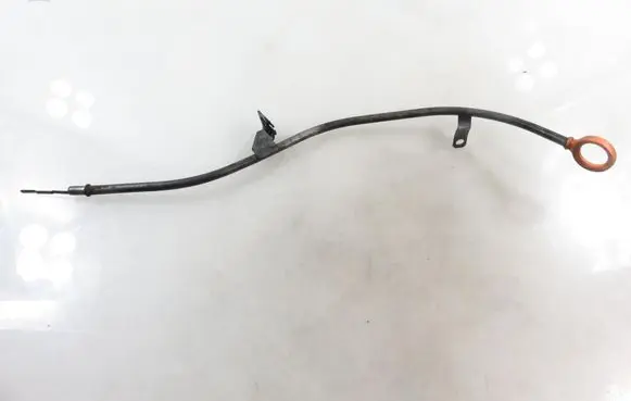 Volkswagen PASSAT B6 Oil level dip stick 03H115629C