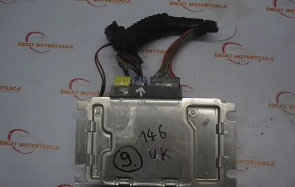 Land Rover Discovery 3 - LR3 Transfer box differential control unit 7H427H417AC 1137328137