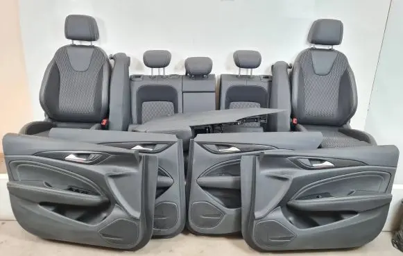 Seat set