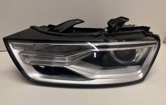 Audi Q3 8U Headlight/headlamp 8U0941043C 10011010000