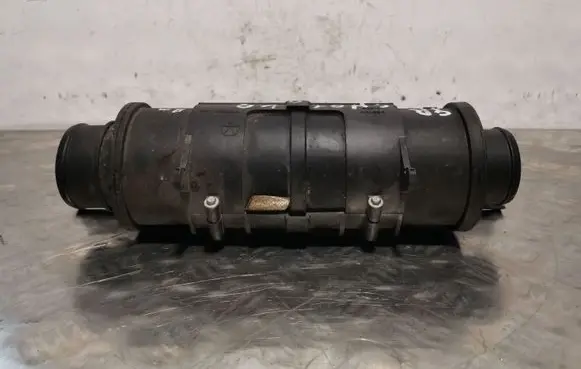 Jeep Grand Cherokee Air intake duct part 52014695AA