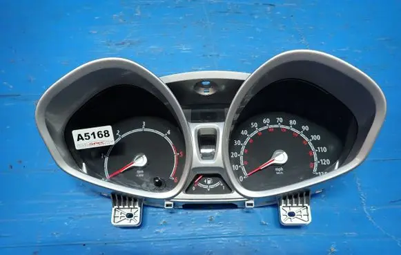 Ford Fiesta Speedometer (instrument cluster) 8A6T-10849-HL