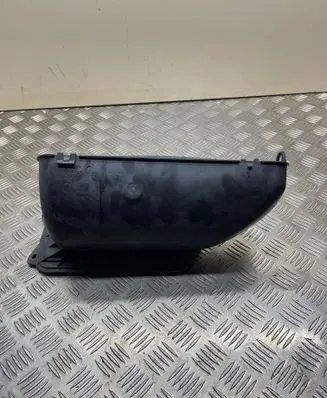 Audi A6 C7 Air intake duct part 4G1819904A