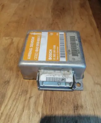 Audi A6 S6 C4 4A Airbag control unit/module 8A0959655C