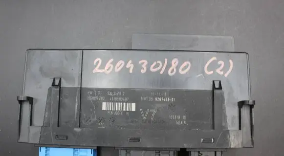 BMW 5 F10 F11 Comfort/convenience module 9267468 S6135 10681810