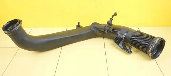 Volvo C70 Intercooler hose/pipe 31319646 D5204T5