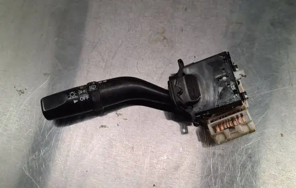 Mazda 626 Indicator stalk 17A0894
