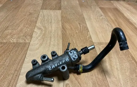 Fuel pressure regulator