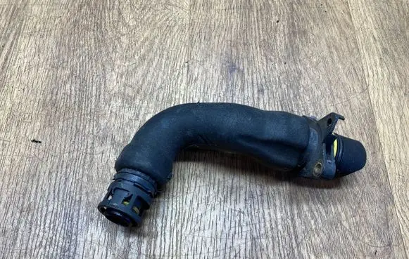 Land Rover Discovery 5 Air intake hose/pipe G4D382342AC