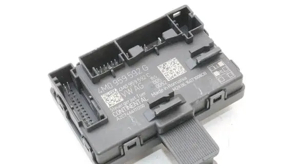 Audi Q7 4M Door control unit/module 4M0959592G