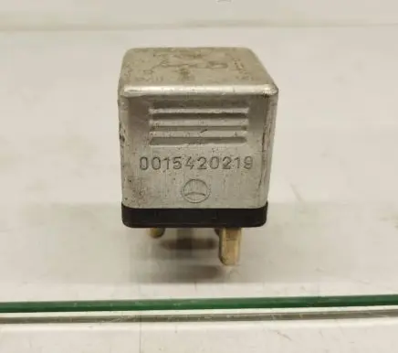 Mercedes-Benz S W126 Other relay 0015420219