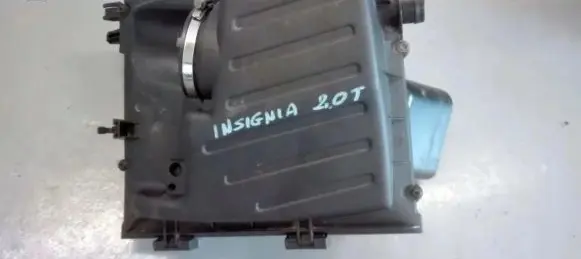 Opel Insignia A Air filter box cover 