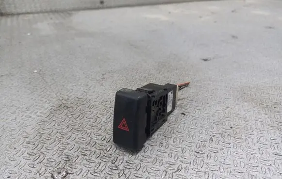 Mazda 3 I Hazard light switch 03750330