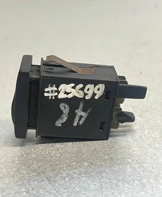 Audi A8 S8 D3 4E Hazard light switch ---