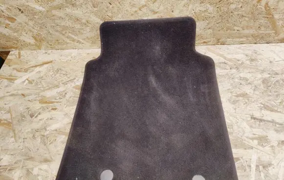 Maserati Quattroporte Rear floor mat 