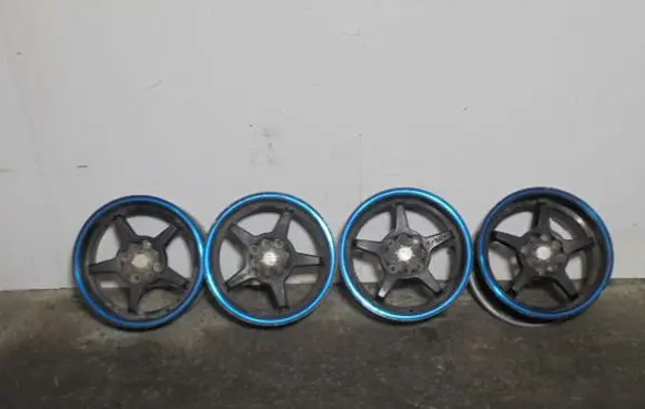 Nissan Almera Tino R12 alloy rim 