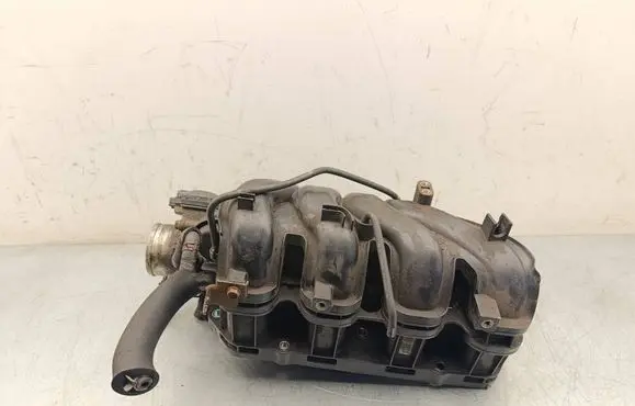 KIA Sportage Intake manifold 351002B300 530411C05 64005523ID