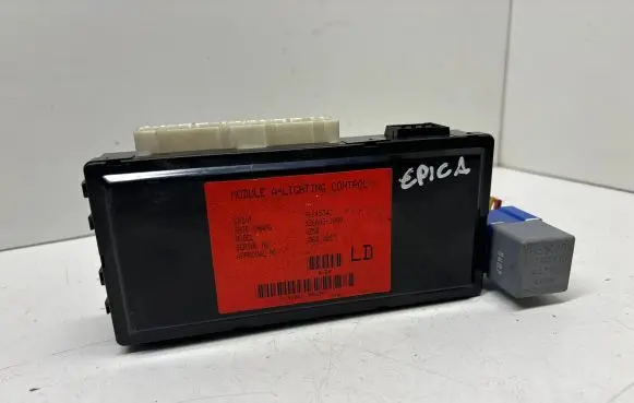 Chevrolet Epica Fuse module 96645343