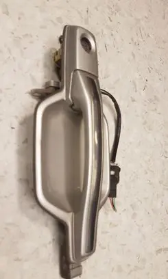 Mitsubishi Pajero Front door exterior handle